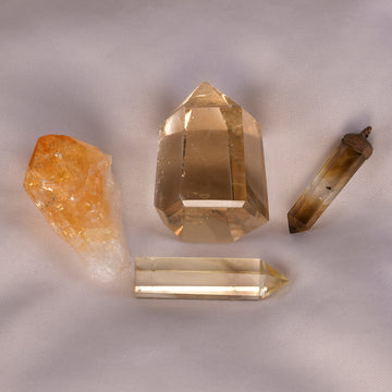 Radiant Chlorite Citrine crystal, highlighting the blend of Chlorite's purifying green and Citrine's glowing yellow, symbolizing healing and abundance.