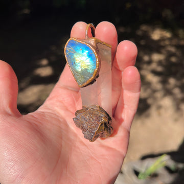 Clear Quartz with Red Rutile and Labradorite for Enhanced Focus and Intuition
